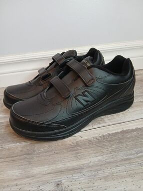 NEW BALANCE 577 Black Leather Walking Shoes - Hook & Loop - Women’s 10 - NEW